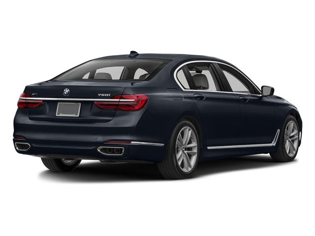 Photo of 2016 BLUE BMW 750