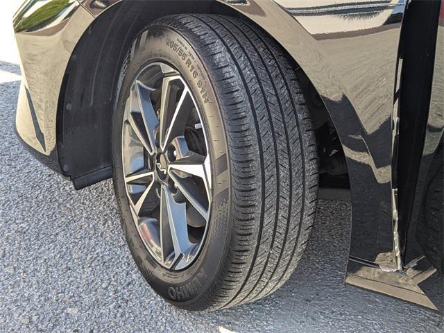 Photo of 2023 Aurora Black Kia Forte