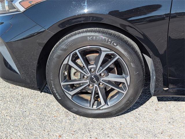 Photo of 2023 Aurora Black Kia Forte