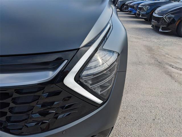 Photo of 2025 Shadow Kia Sportage Hybrid