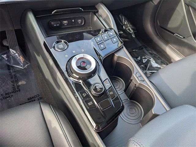 Photo of 2025 Shadow Kia Sportage Hybrid