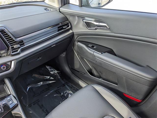 Photo of 2025 Shadow Kia Sportage Hybrid