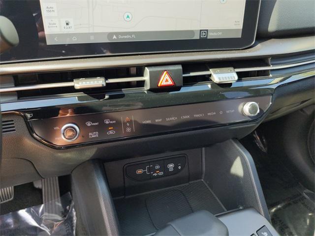 Photo of 2026 Wolf Gray Kia Sportage