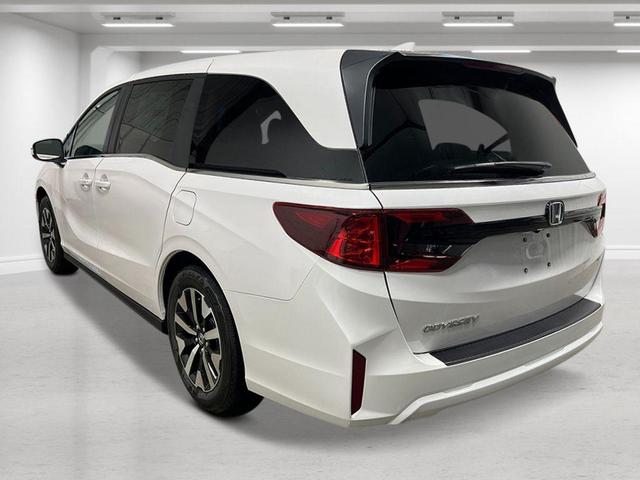 Photo of 2026 Platinum White Pearl Honda Odyssey