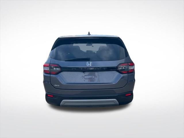 Photo of 2024 Modern Steel Metallic Honda Pilot