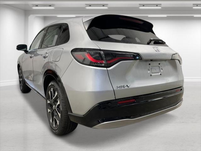 Photo of 2026 Solar Silver Metallic Honda HR-V