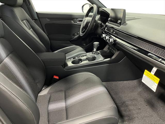 Photo of 2025 Platinum White Pearl Honda Civic