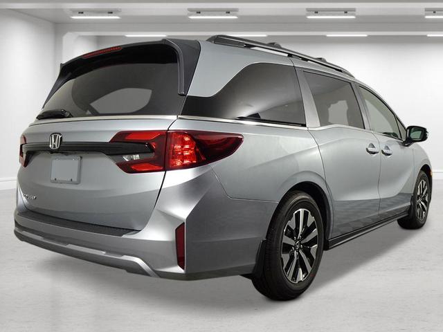 Photo of 2026 Solar Silver Metallic Honda Odyssey