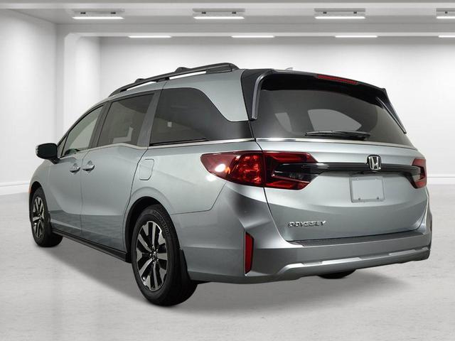 Photo of 2026 Solar Silver Metallic Honda Odyssey