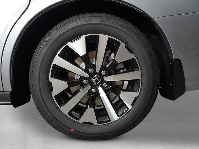 Photo of 2026 Solar Silver Metallic Honda Odyssey