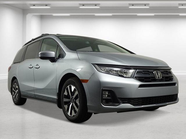 Photo of 2026 Solar Silver Metallic Honda Odyssey
