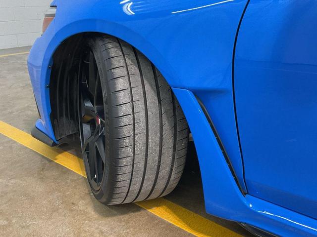 Photo of 2023 Boost Blue Pearl Honda Civic Type R