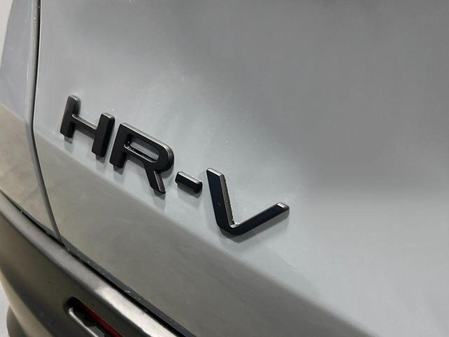 Photo of 2026 Urban Gray Pearl Honda HR-V
