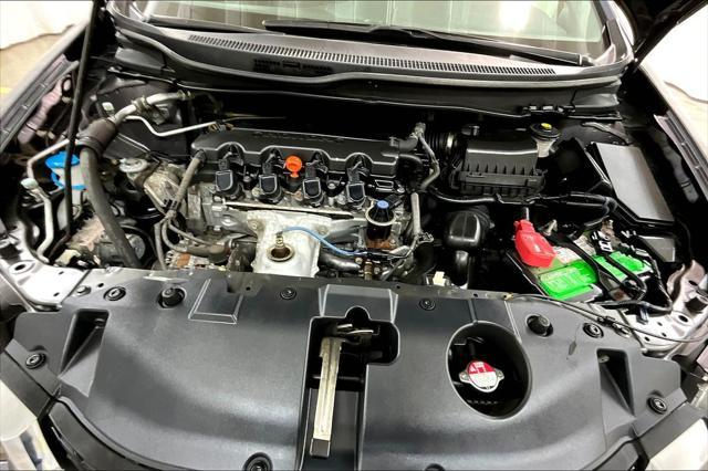 Photo of 2014 Gray Honda Civic