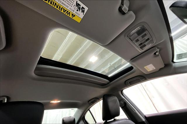 Photo of 2014 Gray Honda Civic