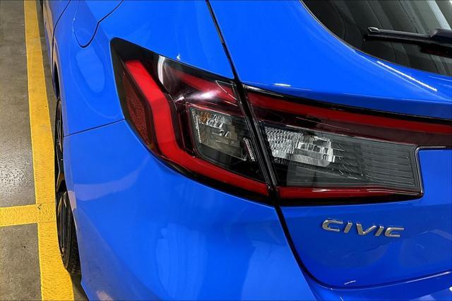 Photo of 2025 Blue Lagoon Pearl Honda Civic
