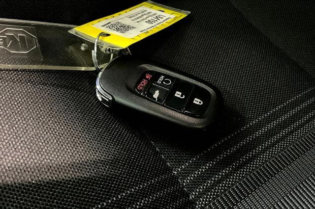 Photo of 2025 Blue Lagoon Pearl Honda Civic