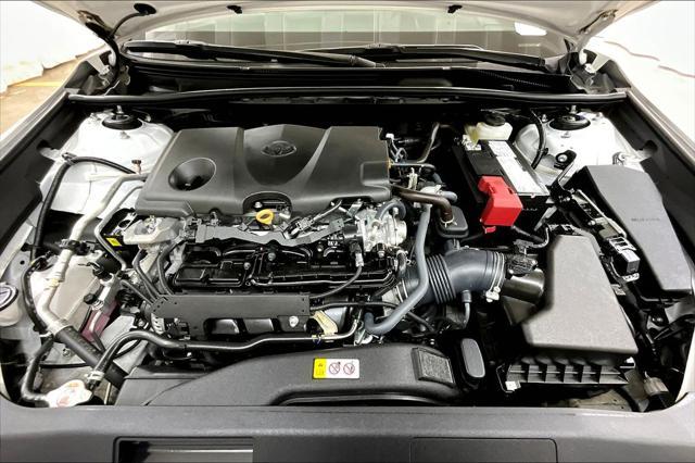 Photo of 2024 Ice Cap Toyota Camry