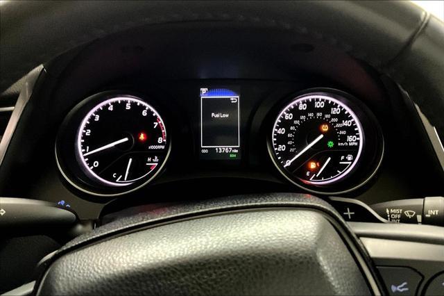 Photo of 2024 Ice Cap Toyota Camry
