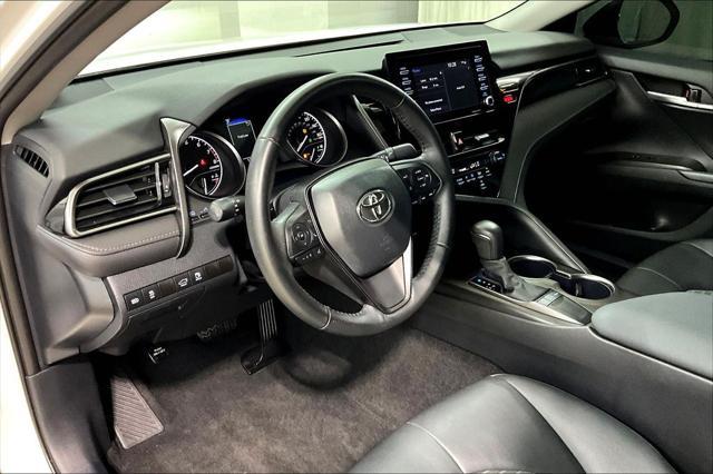 Photo of 2024 Ice Cap Toyota Camry