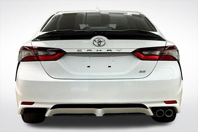 Photo of 2024 Ice Cap Toyota Camry