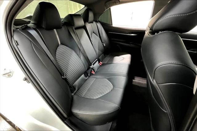 Photo of 2024 Ice Cap Toyota Camry