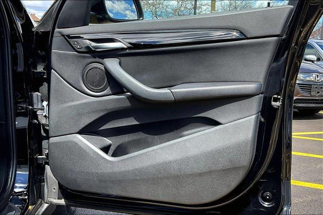 Photo of 2018 Jet Black BMW X1
