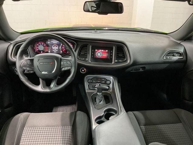 Photo of 2017 Green Go Clearcoat Dodge Challenger