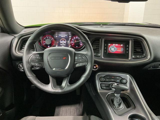 Photo of 2017 Green Go Clearcoat Dodge Challenger