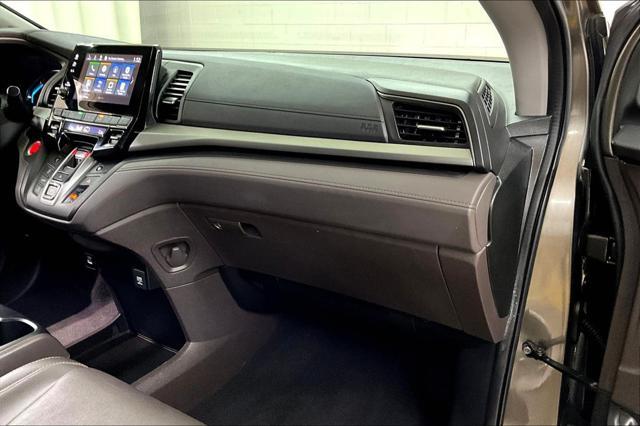 Photo of 2021 Brown Honda Odyssey