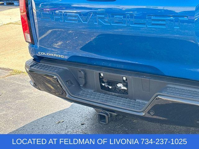 Photo of 2023 Glacier Blue Metallic Chevrolet Colorado