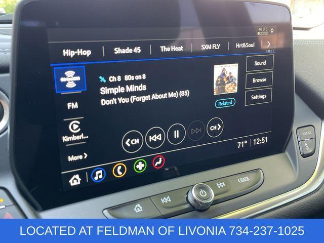 Photo of 2023 Blue Glow Metallic Chevrolet Blazer