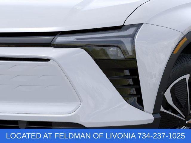 Photo of 2025 Summit White Chevrolet Blazer EV