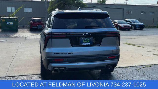 Photo of 2024 Sterling Gray Metallic Chevrolet Traverse