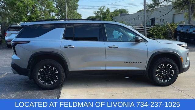 Photo of 2024 Sterling Gray Metallic Chevrolet Traverse