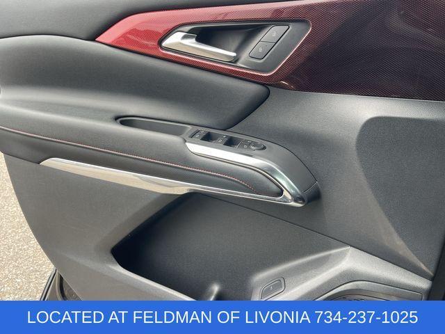 Photo of 2024 Mosaic Black Metallic Chevrolet Traverse