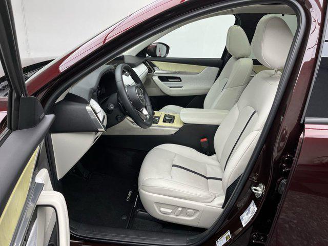 Photo of 2024 Artisan Red Premium Mazda CX-90