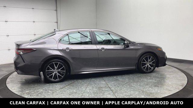 Photo of 2023 Predawn Gray Mica Toyota Camry