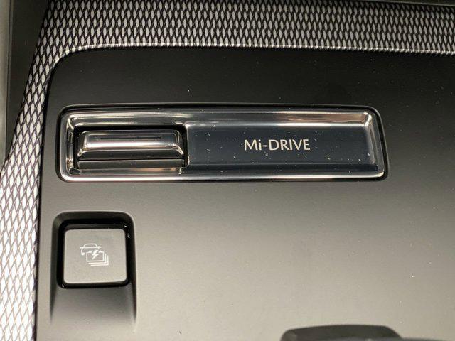 Photo of 2025 Zircon Sand Metallic Mazda CX-70 PHEV