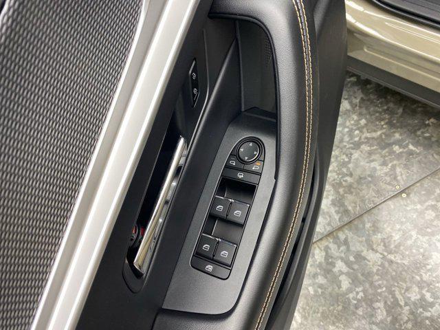 Photo of 2025 Zircon Sand Metallic Mazda CX-70 PHEV