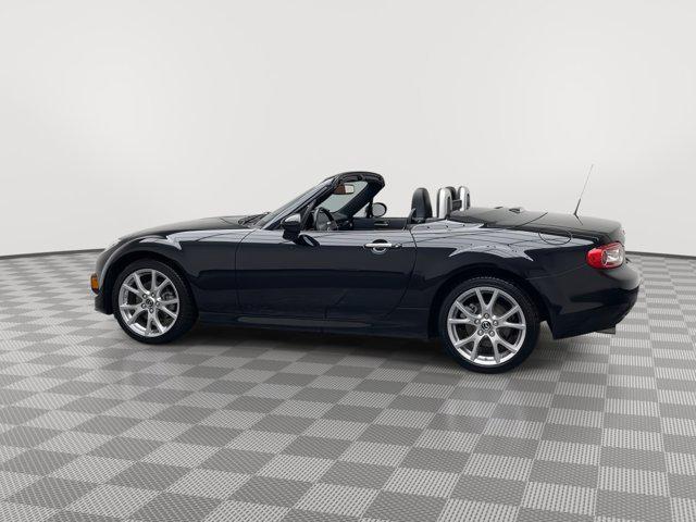 Photo of 2015 Jet Black Mazda MX-5 Miata
