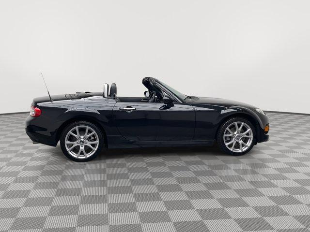 Photo of 2015 Jet Black Mazda MX-5 Miata