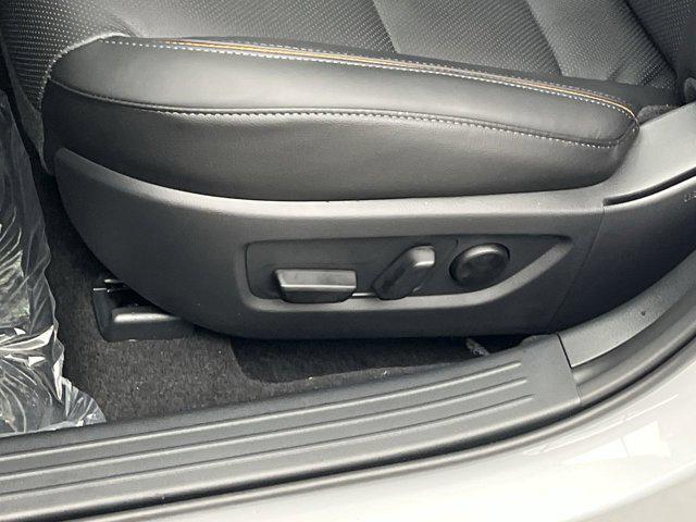 Photo of 2025 Wind Chill Pearl Mazda CX-50 Hybrid