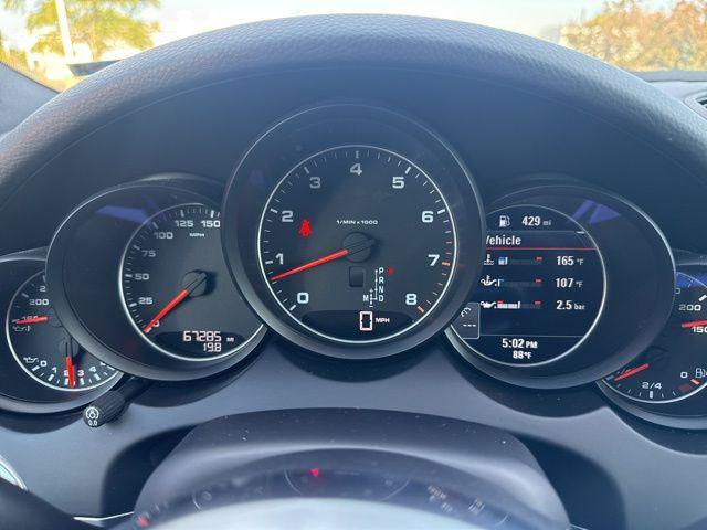 Photo of 2017 Black Porsche Cayenne
