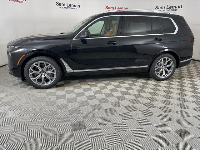 Photo of 2025 Black Sapphire Metallic BMW X7