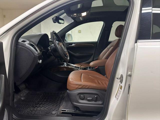 Photo of 2010 Ibis White Audi Q5
