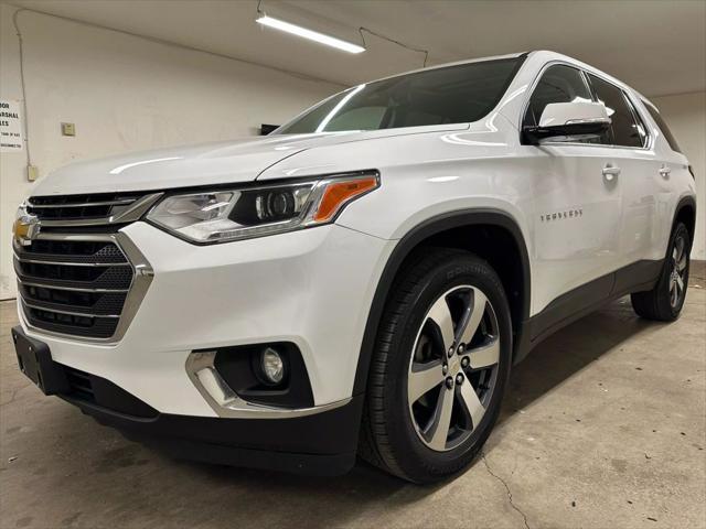 Photo of 2019 White Chevrolet Traverse