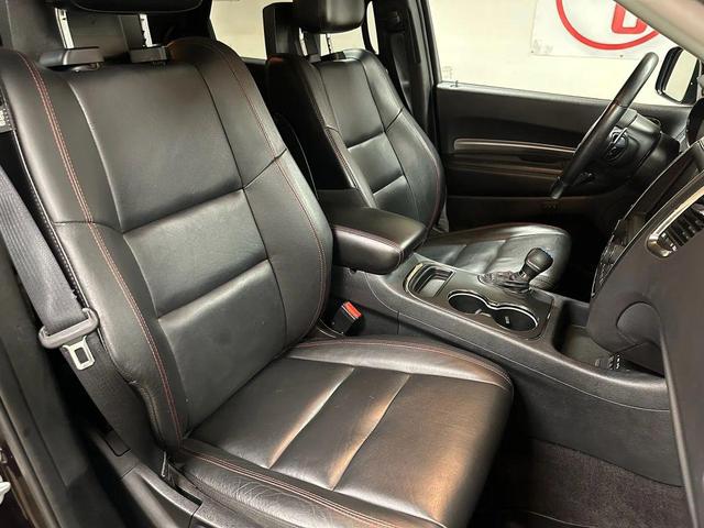 Photo of 2018 Purple Dodge Durango