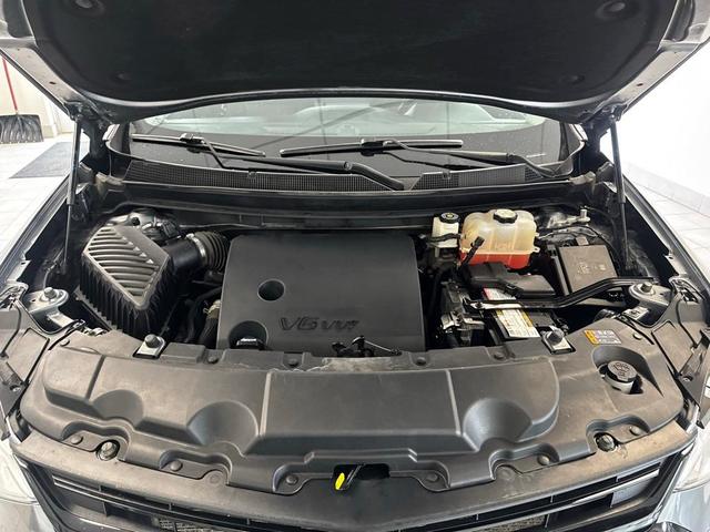 Photo of 2020 Satin Steel Metallic Chevrolet Traverse