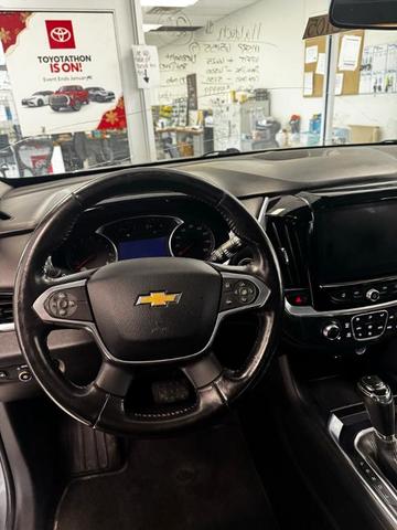 Photo of 2020 Satin Steel Metallic Chevrolet Traverse